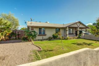 2527 58 Ln, Phoenix AZ  85035-1733 exterior