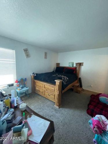 2725 Beck Ln, Phoenix AZ 85032-4255 exterior