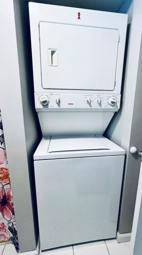 11 Grove Ave, Montgomery MA  01085-1308 exterior