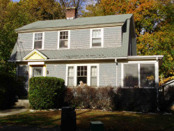 49 Canterbury Rd, Newton, MA 02461-1319