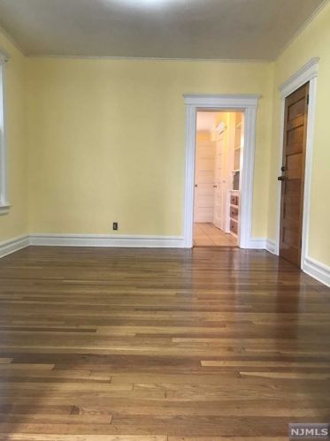 75 Elm St, Kearny NJ  07032-3333 exterior