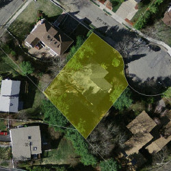 33 Sky View Cir, Newton MA 02459-3157 aerial view