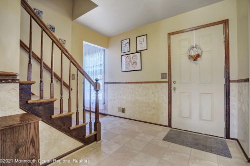 11 Red Cedar Ct, Jackson Twp NJ 08527-1351 exterior