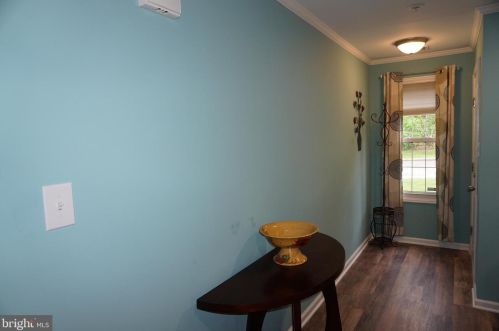 23 Crestmont Dr, West Deptford, NJ 08051-2157