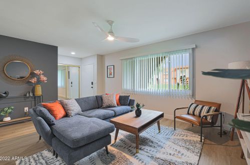 2938 Clarendon Ave, Phoenix AZ  85016-7062 exterior