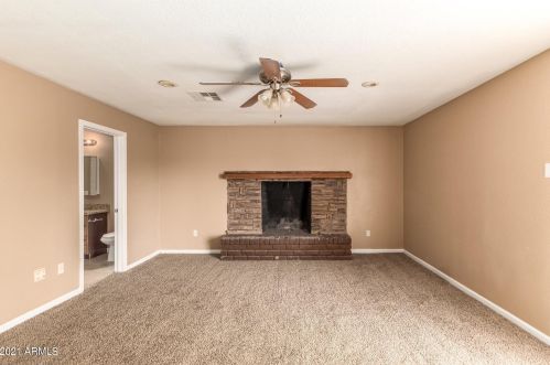 8444 6 Ave, Phoenix AZ 85023-6580 exterior