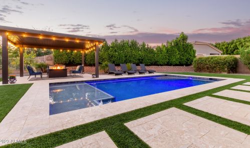 26518 51st Dr, Phoenix AZ  85083-1274 exterior