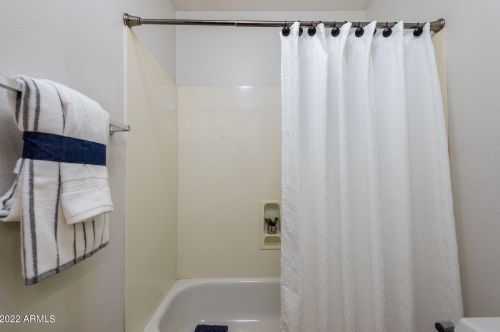 14620 44th St, Phoenix AZ 85032-4705 exterior