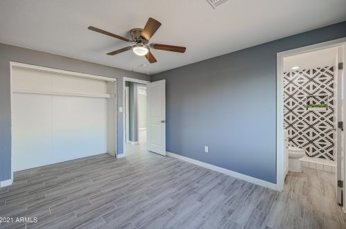 2201 65 Dr, Phoenix AZ 85033-1605 exterior