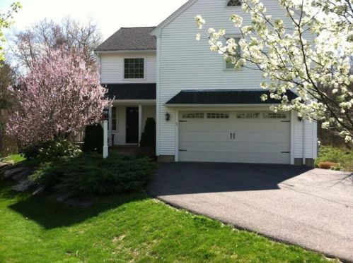 27 Brian Rd, East Bridgewater, MA 02324-3028