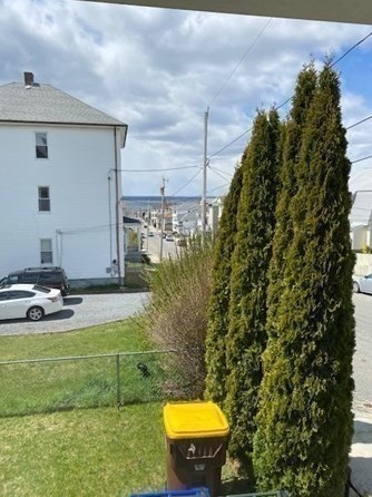 747 Penn St, Fall River MA 02724-1276 exterior