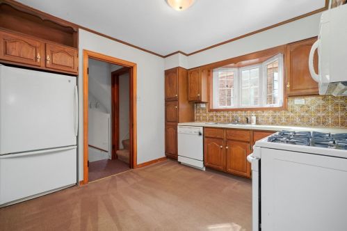 3709 Oak Park Ave, Forest View IL 60402-3902 exterior