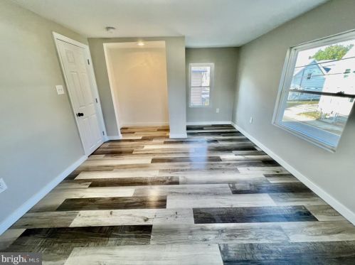 1558 Delaware St, West Deptford NJ  08066-1420 exterior