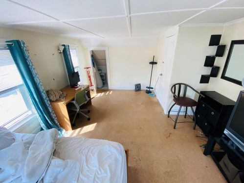 114 Broad St, Weymouth MA  02188-2314 exterior