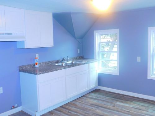 70 Tremont St, Fall River MA 02720-4822 exterior