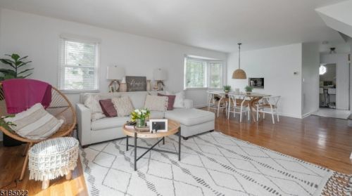 2 Jason Ln, Dover NJ  07869-4109 exterior