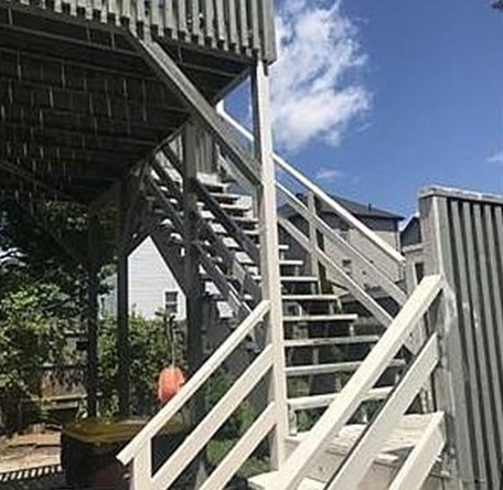 53 Almy St, Fall River MA 02720-2711 exterior