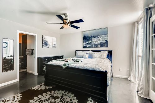 3001 Clinton St, Phoenix AZ 85029-4235 exterior