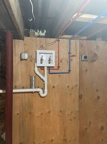 12 Lyon St, Worcester MA  01604-3622 exterior