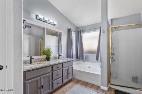 19828 14th Pl, Phoenix AZ  85024-3658 exterior