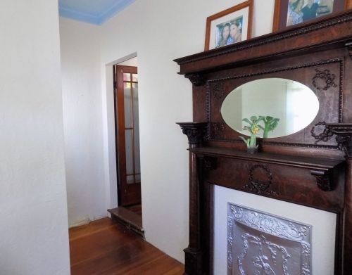 724 Brock Ave, New Bedford MA 02744-2356 exterior