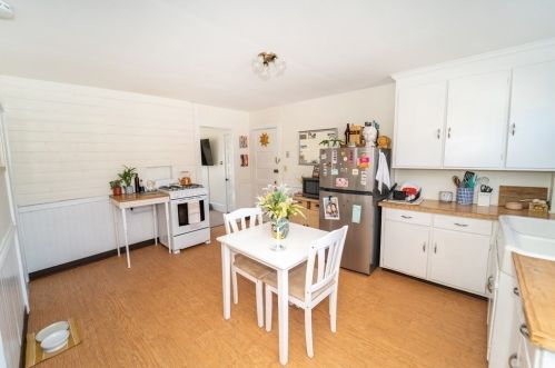 1 Hamilton St, Plymouth MA 02360-4101 exterior