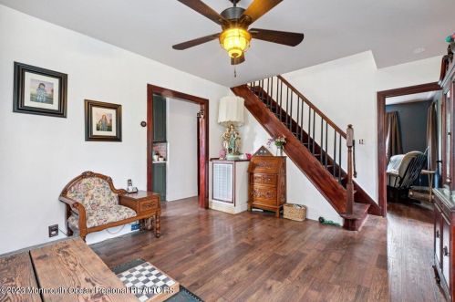 603 Veterans Hwy, Jackson Twp NJ  08527-3730 exterior