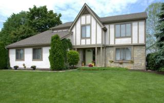 1988 Ramblewood Ave, Columbus OH  43235-7339 exterior