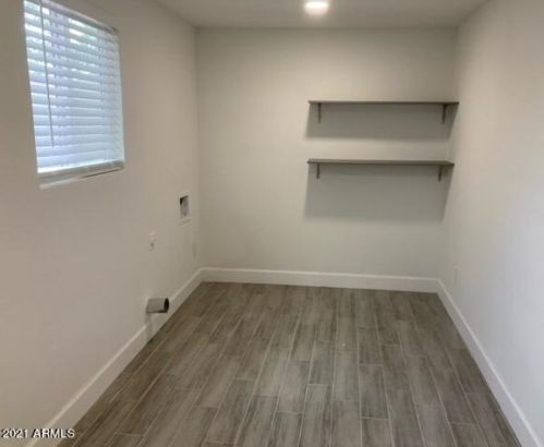 7148 Devonshire Ave, Phoenix AZ 85033-8236 exterior