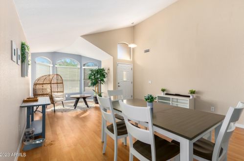 4342 Abraham Ln, Phoenix AZ  85050-6895 exterior