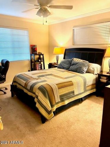 3421 Camelback Rd, Phoenix AZ 85033-1535 exterior