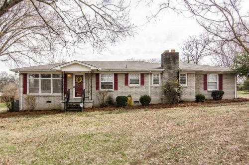 1109 Spencer Ave, Gallatin, TN 37066-3951