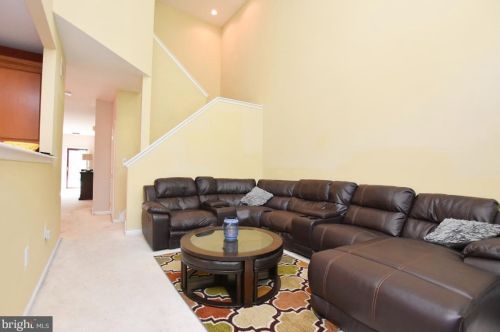 116 Cypress Ct, West Deptford NJ  08096-5154 exterior