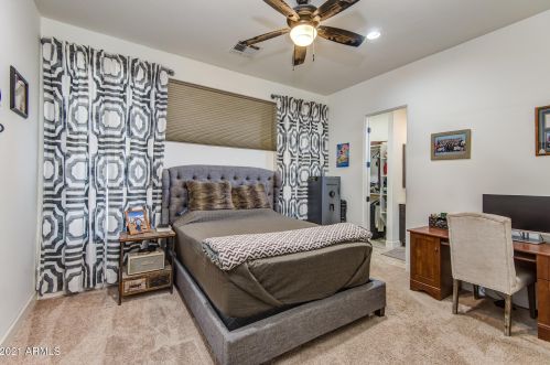 35205 3rd Ave, Phoenix AZ 85027-5908 exterior