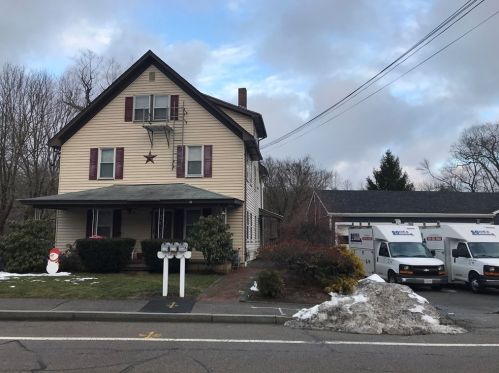 1438 Somerset Ave, Taunton MA 02780-4624 exterior