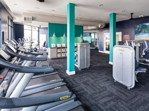 600 Harrold St, Fort Worth TX 76107-2323 exterior