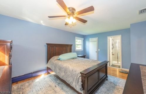 31 Courtland Dr, Wantage NJ  07461-1711 exterior