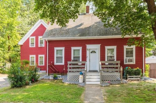 44 Gold St, Whitman MA  02382-1331 exterior