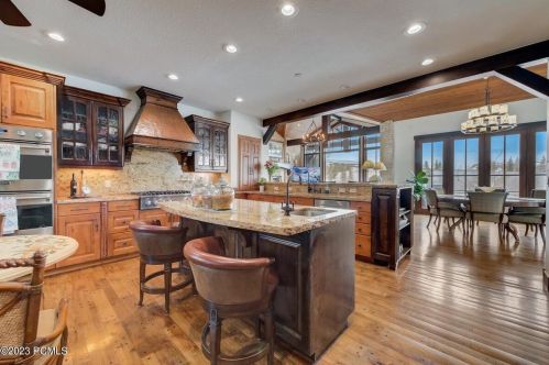 2870 Westview Trl, Park City UT 84098-6342 exterior