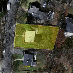 48 Davis Ave, Newton MA 02465-1924 aerial view