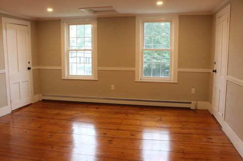 368 Elm St, West Bridgewater MA 02379-1158 exterior