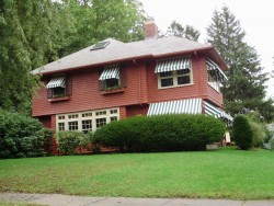 89 Windsor Rd, Newton, MA 02468-1121