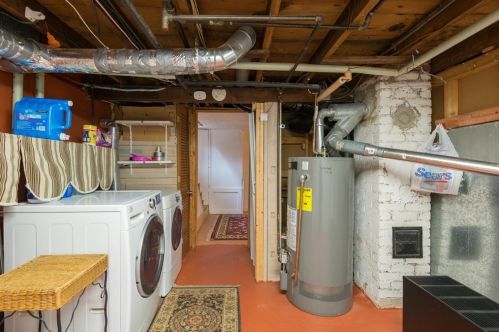 24 Volusia Rd, Hingham MA 02043-3041 exterior