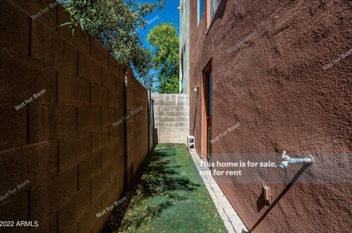 4743 Culver St, Phoenix AZ  85008-5615 exterior