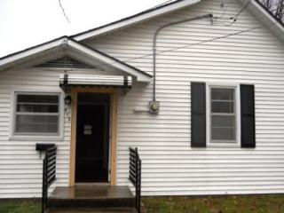 813 Warren Ave, Springfield MO  65802-7386 exterior