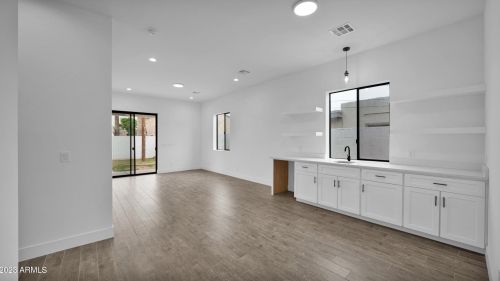 1018 25 St, Phoenix AZ exterior