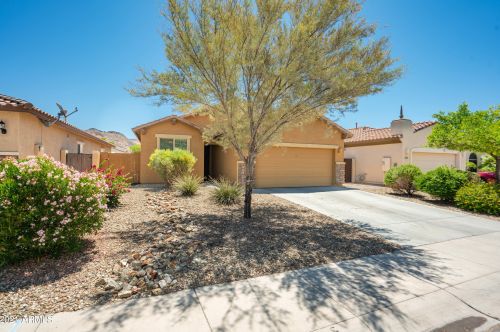 26911 55th Dr, Phoenix, AZ 85083-6389