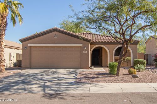 7411 37th Dr, Phoenix, AZ 85041-6170