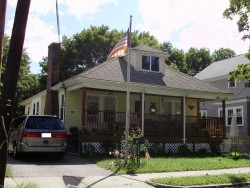 82 Falmouth Rd, Newton, MA 02465-1127