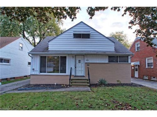 251 257th St, Cleveland, OH 44132-1047